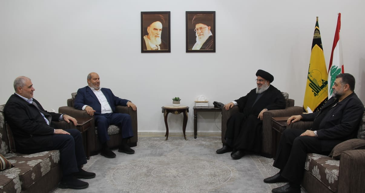 نصرالله عرض مع وفد قيادي
من حماس المستجدات في غزّة ولبنان