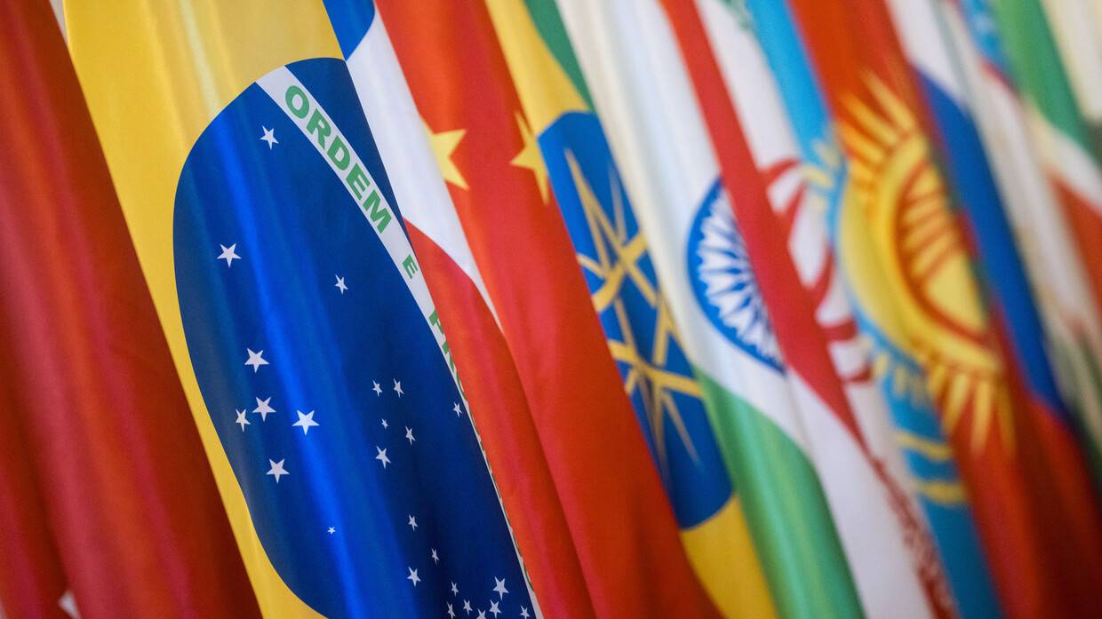 بالأرقام- رئيس مجلس الدوما الروسي: "بريكس" تفوقت على G7 وأصبحت مركزا لعالم متعدد الأقطاب