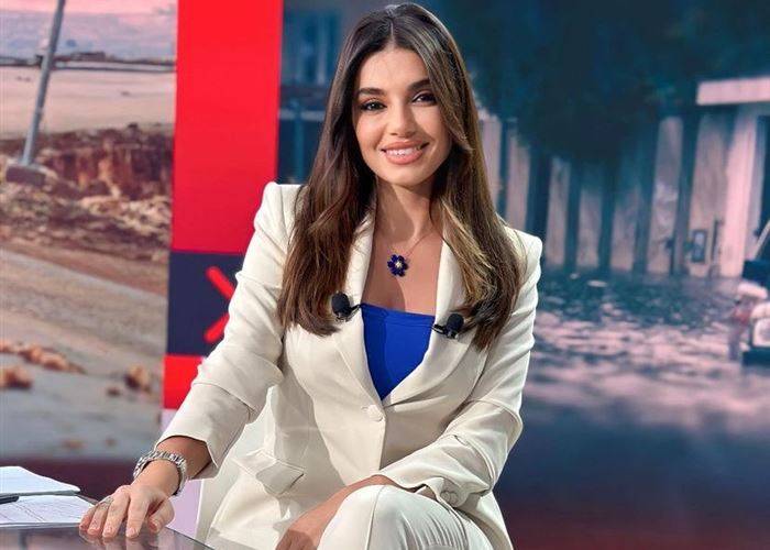 هكذا عايدت الإعلامية ليال الاختيار أخواتها التوأم...!