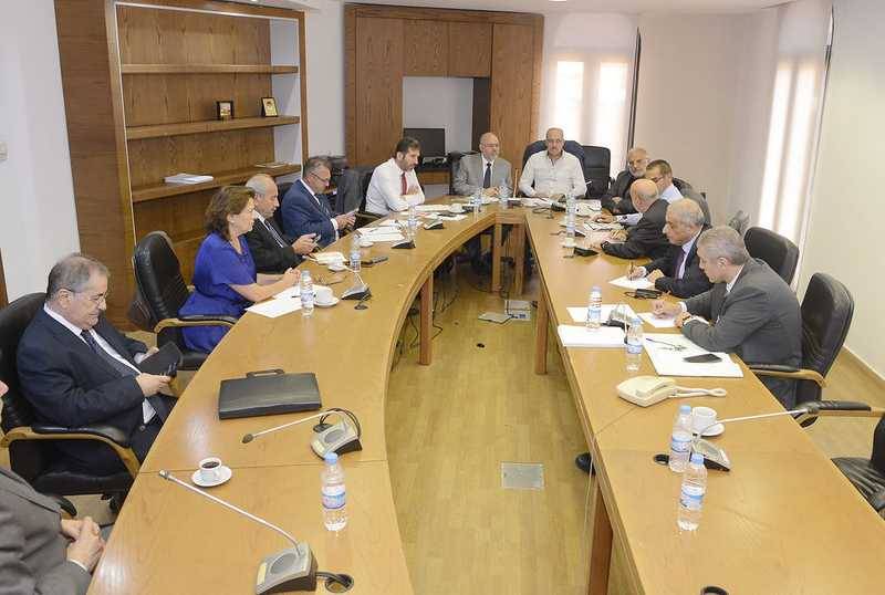 جلستان لـ "لجنة الصحّة" والفرعيّة المكلّفة بحث اقتراح التغطية الصحيّة
عبدالله: نحاول أن نستعيد عافية هذا القطاع
الأبيض: خط ساخن للمرضى بموضوع الدواء
