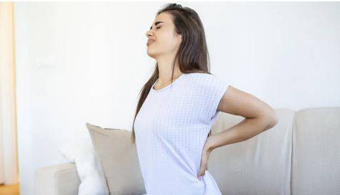 صحة العظام للمرأة... لماذا تواجه النساء معركة أصعب للحفاظ عليها؟