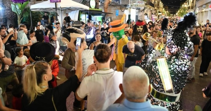انطلاق مهرجانات بنص جونيه
