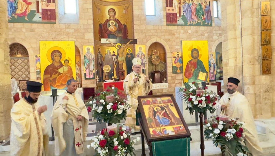 مواصلة القداديس بعيد مار الياس...
والعظات أكدت الاهتمام بالفقراء والعناية بالمحتاجين