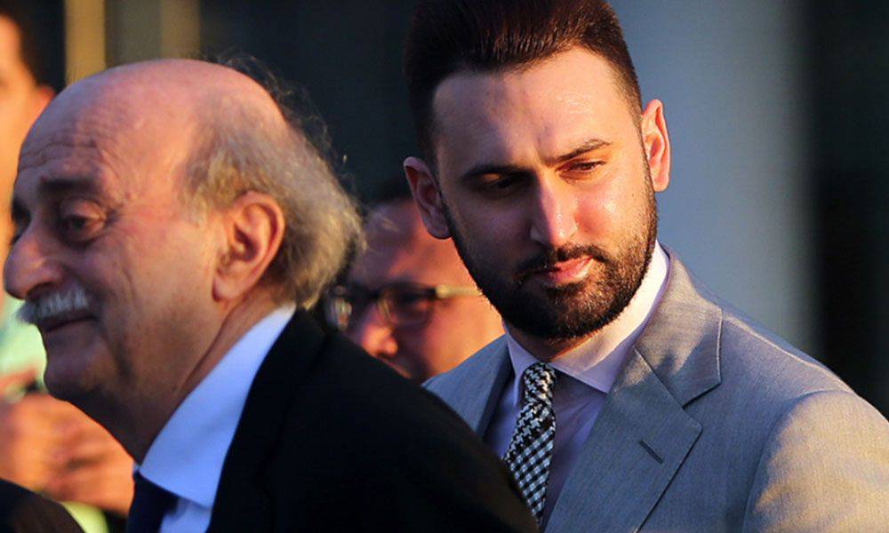 جنبلاط ورئيس الاشتراكي دانا
الهجوم الإرهابي في سلطنة عمان