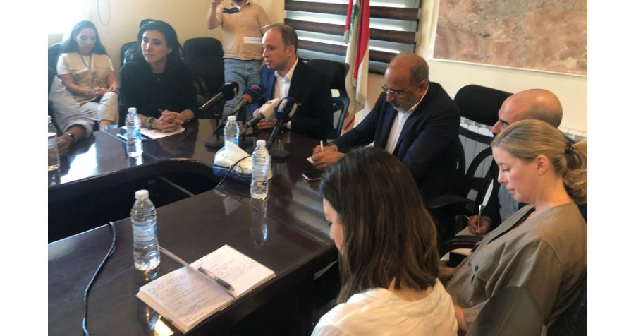 لقاء في بلدية عرسال بحث في معاناة

البلدة لتأمين المياه ومعالجة الصرف الصحي