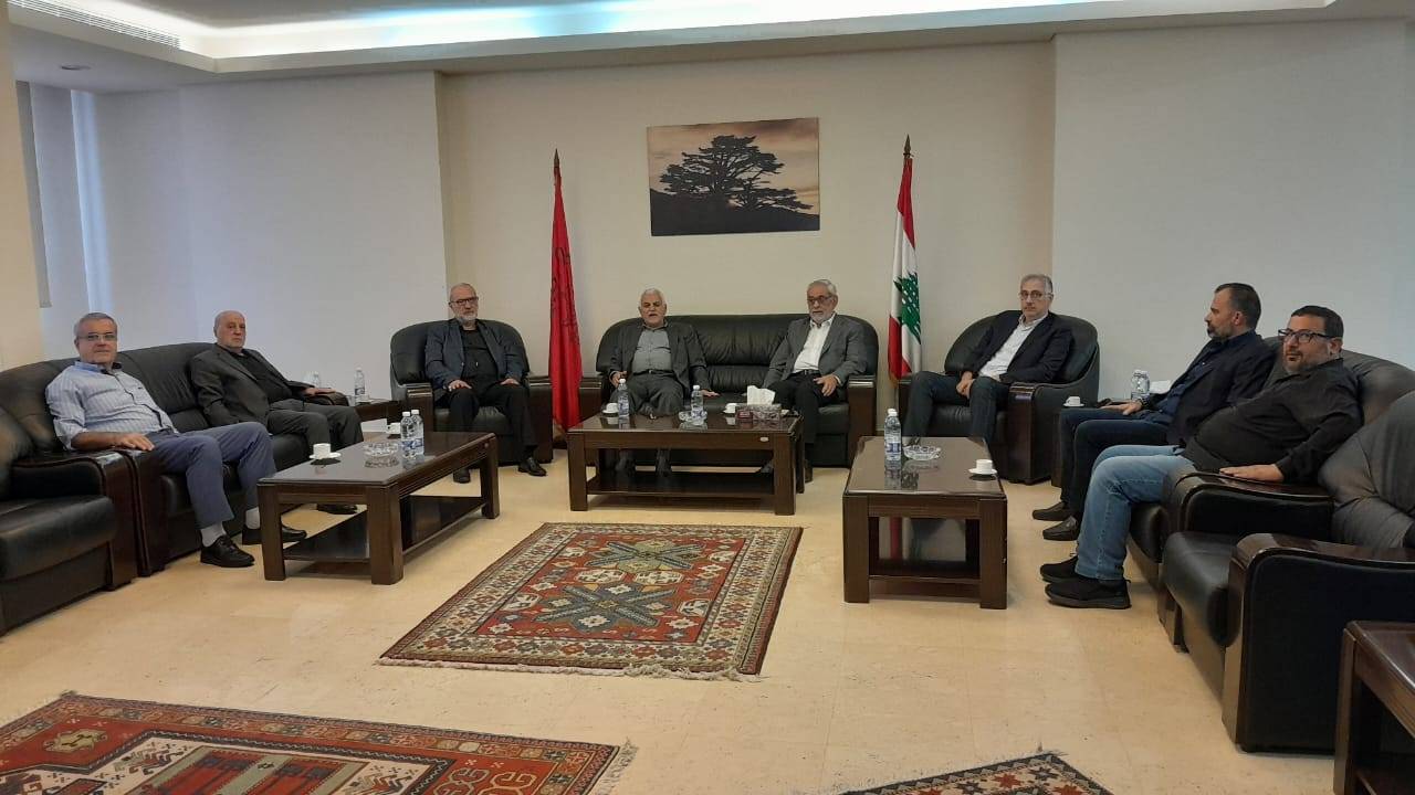 وفد من حزب الله زار بقرادونيان
وتأكيد خصوصيّة برج حمود كمنطقة للتعايش