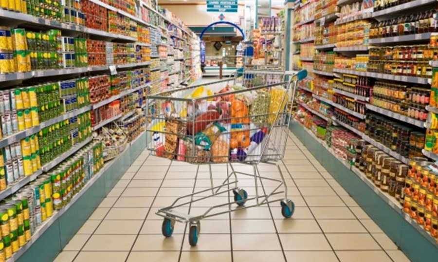 نداء عاجل من مستوردي المواد الغذائية إلى المسؤولين