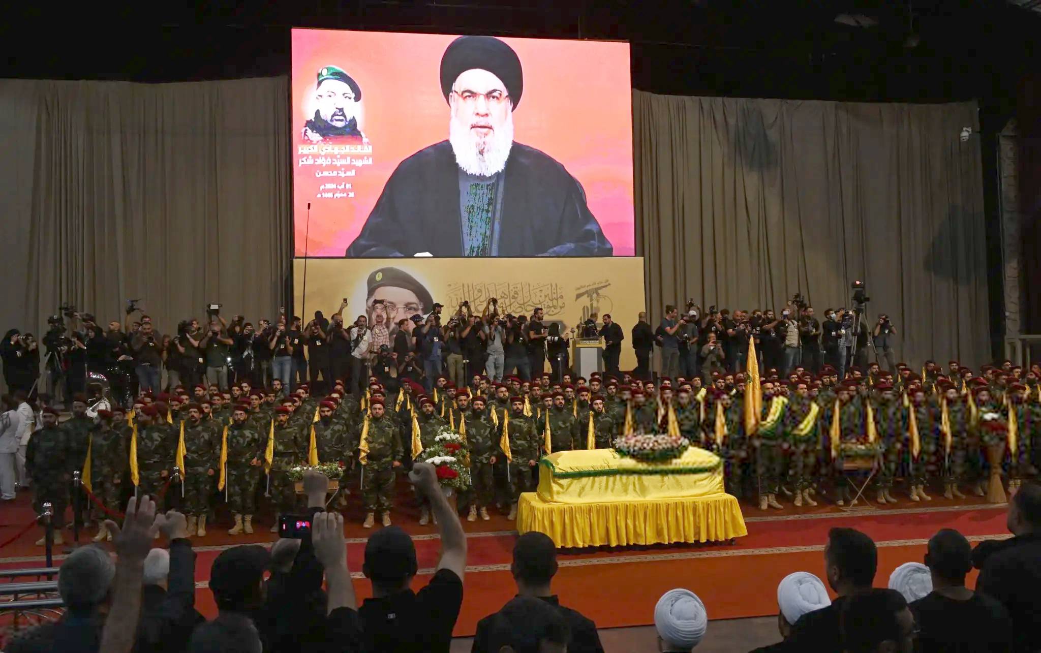 السيّد نصر الله: على العدو ومن خلفه أن ينتظر ردّنا الآتي حتماً... وبيننا وبينكم الأيام والميدان
نحن أمام معركة كبرى ومفتوحة... ودخلت معركة جديدة وتجاوزت مسألة جبهات الإسناد لغزة