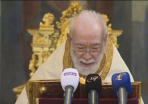 "نرفع الدعاء من أجل أن يحمي الرب الإله جيشنا 
عودة: متى ينتفض الجسم القضائي
على السياسة والسياسيين ؟