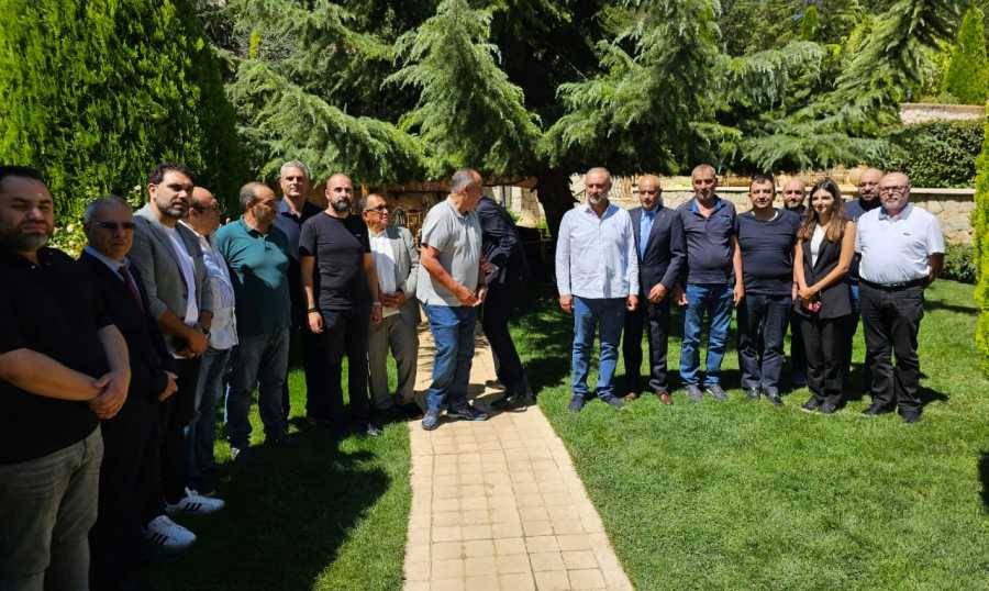 بوشكيان والحاج حسن يلتقيان مصنّعي المعكرونة ومزارعي القمح:
سنعمل على دعم هذه الصناعة التكاملية لما فيه مصلحة الإنماء المتوازن