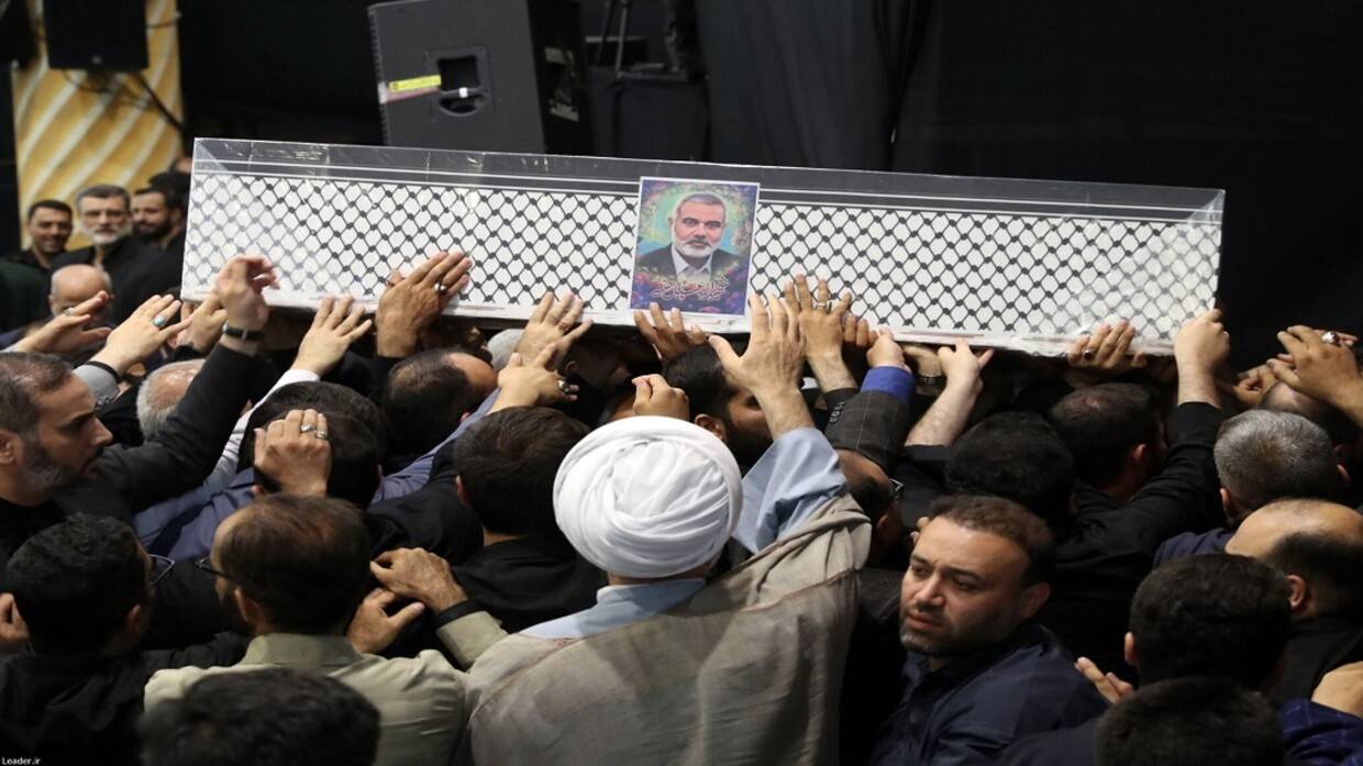 رضائي: على "إسرائيل" انتظار ردّ إيران القاسي والساحق