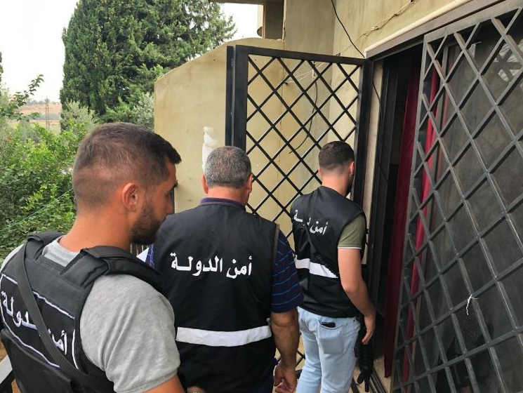 دوريات أمن الدولة في عكّار تُخلي
بلدة بزبينا من النازحين المخالفين
