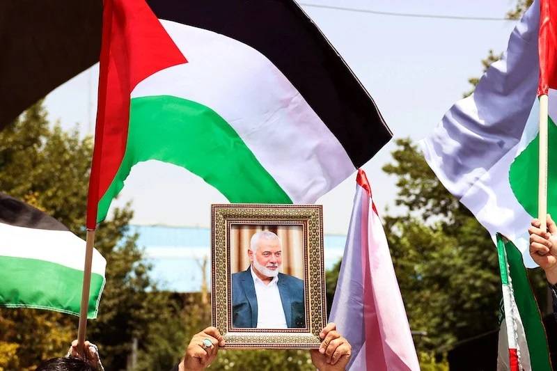 "فايننشال تايمز": إغتيالات "إسرائيل" لقياديي حماس لم تُخرج المنظمة عن مسارها بل ساعدت في تقدّم جيل جديد