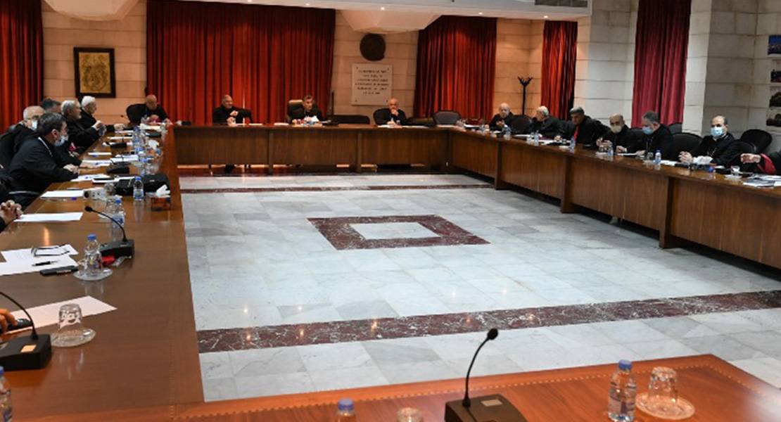 "المطارنة الموارنة" طالبوا بري بالدعوة
الى جلسة نيابيّة بدورات مُتتالية حتى انتخاب الرئيس