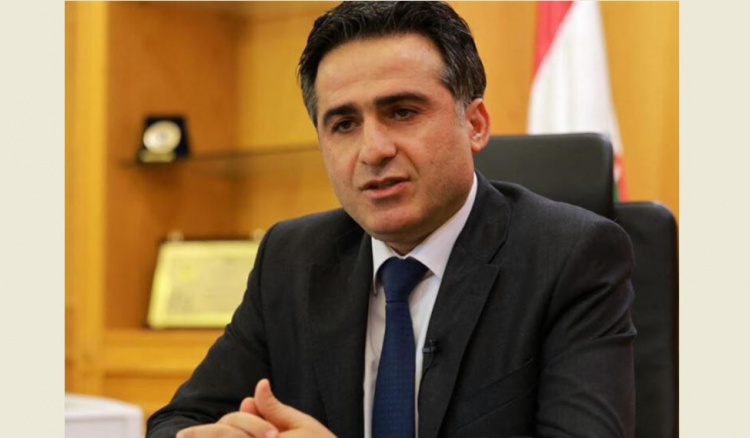 حمية: الإجراءات المتخذة في المطار والمرافئ مدار متابعة مستمرة