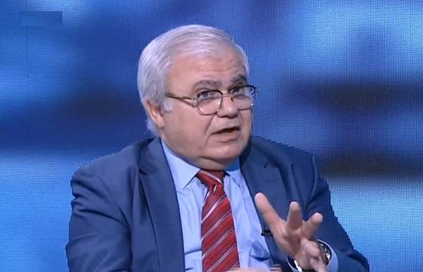 "كتلة التيار الوطني الحرّ ستتراجع الى 6 أو 7 نواب فقط"
ماريو عون لـ "الديار": الجنرال سيترك الصيصان والجلابيط حول صهره
والتيار اليوم هو في الهاوية جراء ارتكابات جبران باسيل