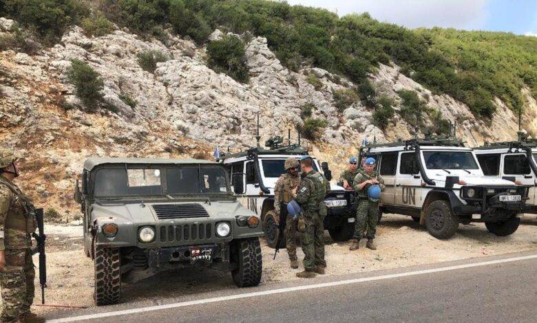 الجيش يؤكد مواصلة التنسيق
مع "اليونيفيل" ضمن إطار ال 1701