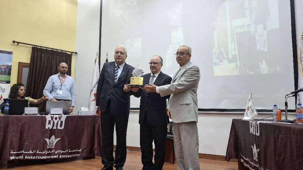 مؤتمر الوادي للأطباء السوريين في الوطن والمهجر يعقد أعماله