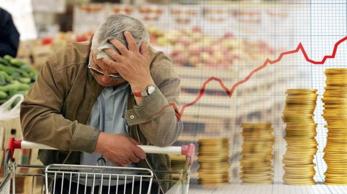رغم تطمينات المسؤولين... إحتكار المواد الغذائيّة... نقص وغلاء وارتفاع في الأسعار!
نقيب أصحاب "السوبرماركات" لـ "الديار": لم نلحظ أيّ ارتفاع في الأسعار!
رئيس شركة تموين غذائيّة لـ "الديار": رصدنا زيادات كبيرة في تسعيرة المعلّبات والمواد الأساسيّة!