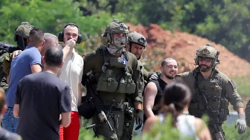 الجيش "الإسرائيلي": إعادة الأسرى المحتجزين في غزة بعمليات عسكرية غير ممكن