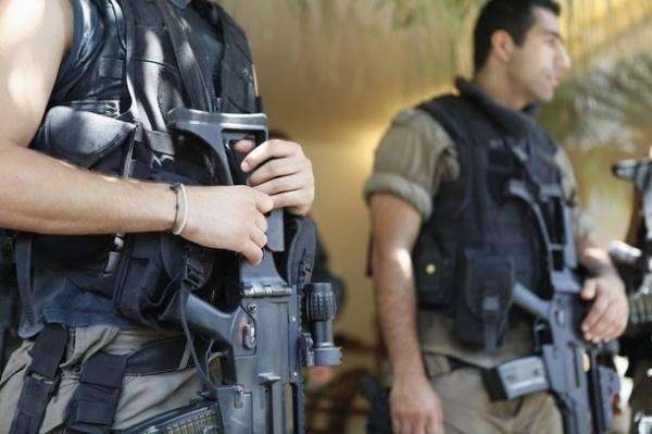 الأمن العام أوقف قاتل طفلة
في منزله في تعمير عين الحلوة