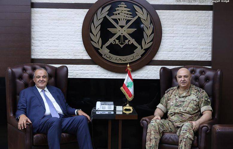 إستقبالات قائد الجيش