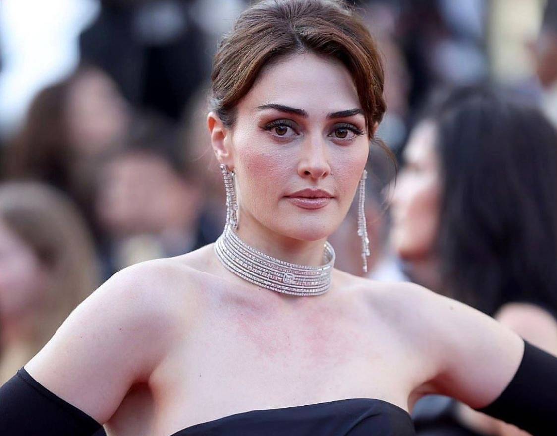 انسحاب الممثلة اسراء بيلجيتش من النسخة التركية لمسلسل “الهيبة”