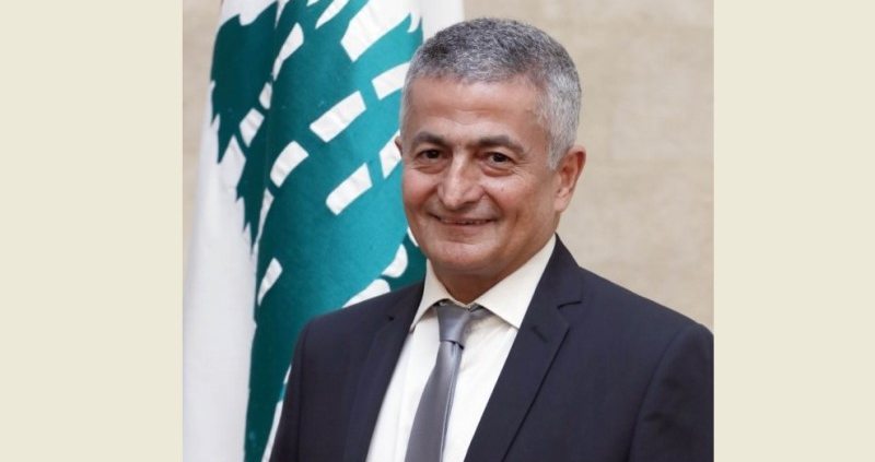 الخليل اصدر 3 قرارات تمديد مهل
لتصاريح وتسديد ضرائب عن العام 2023
