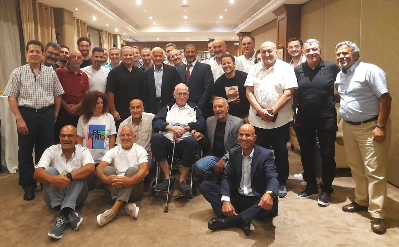 الاتحاد اللبناني للسكواش يكرّم الكابتن روي دي فيرو