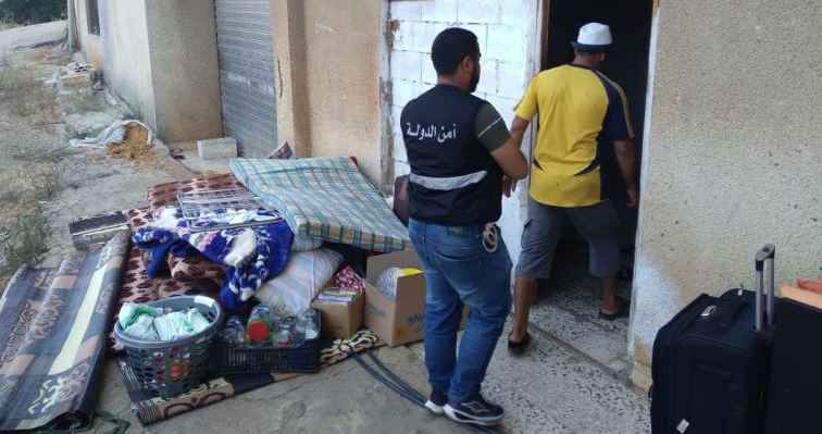 إجلاء نازحين غير شرعيين من بلدة بصرما