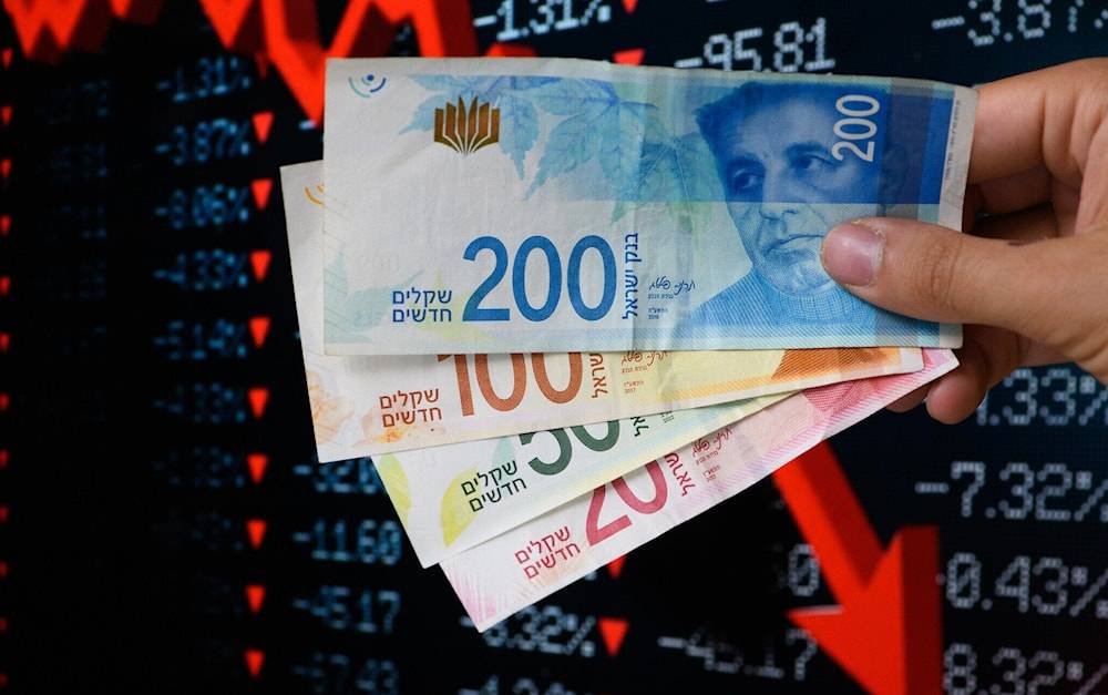 "قريباً سندخل في دوامة"... "المالية الإسرائيلية" تحذر من كارثة اقتصادية!