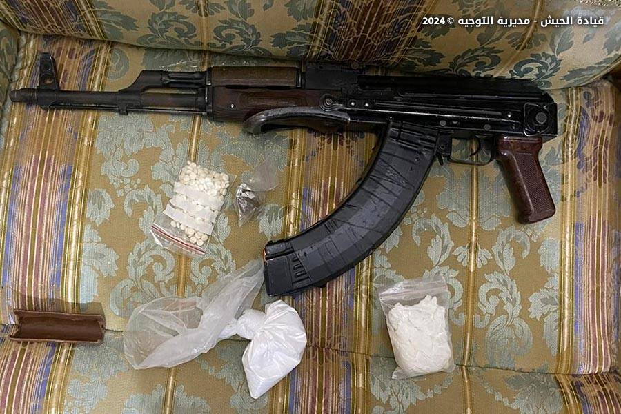 ...ودهم في حورتعلا وأوقف مطلوبين