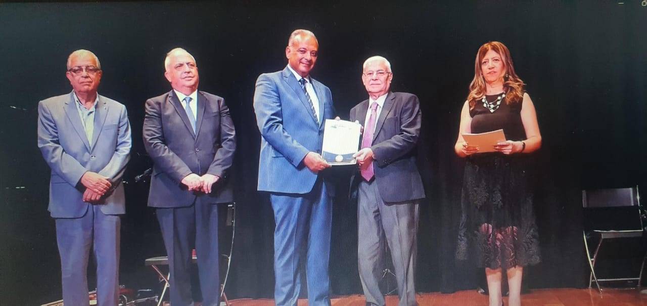 المرتضى اختتم أوسكار المبدعين العرب من طرابلس... وقلّد أدباء وإعلاميين