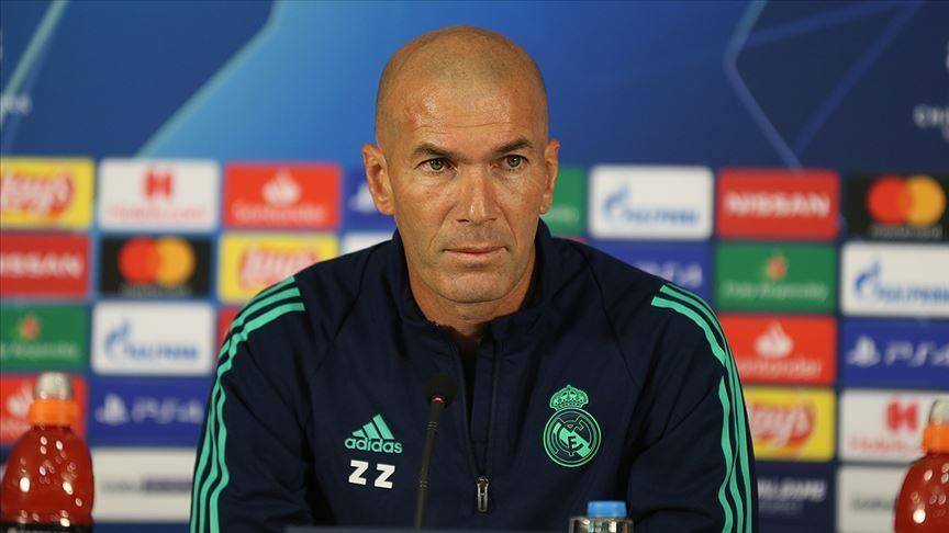 زيدان يفسر رفضه تدريب مانشستر يونايتد