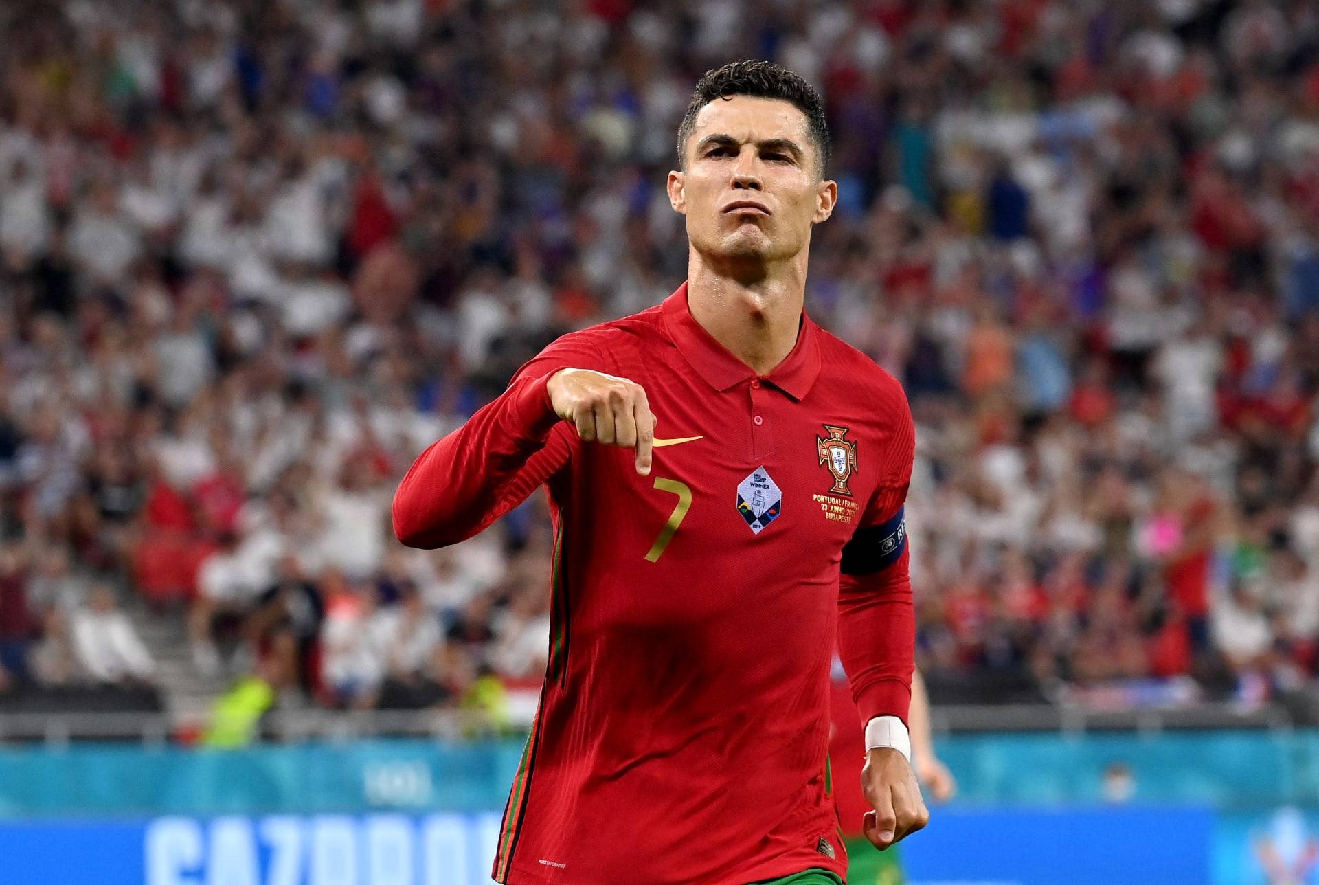 تفوق راتبه في ريال مدريد... أرباح خيالية
لكريستيانو رونالدو من "يوتيوب"