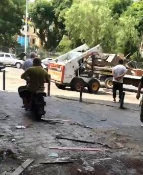 قيادة شرطة بلديّة طرابلس بمؤازرة الجيش
هدموا مُخالفات وتعديات على الأملاك العامة