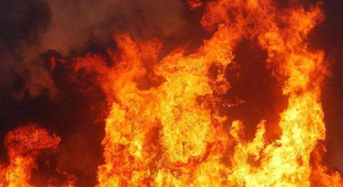 إخماد حريق في حرج العباسية