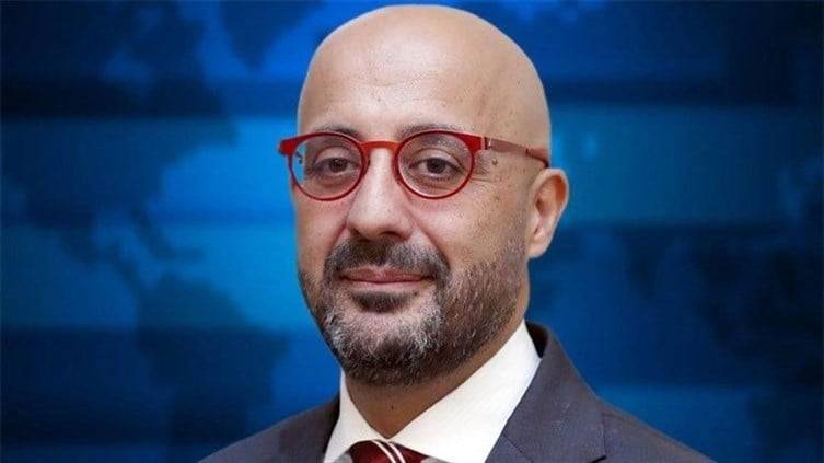ياسين: خطة جذرية لإدارة النفايات الصلبة والتحقيق جارٍ في حريق مطمر برج حمود