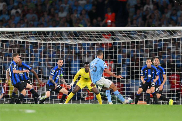 مانشستر سيتي يواجه انتر ميلان في دوري الأبطال اليو