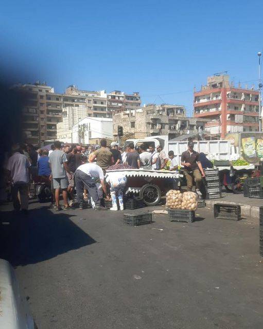 إزالة بسطات وعربات خضر
على طريق جسر أبو علي- طرابلس