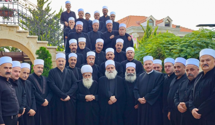 شيخ العقل: المرحلة قاسية
وسنواجهها بالتضامن
