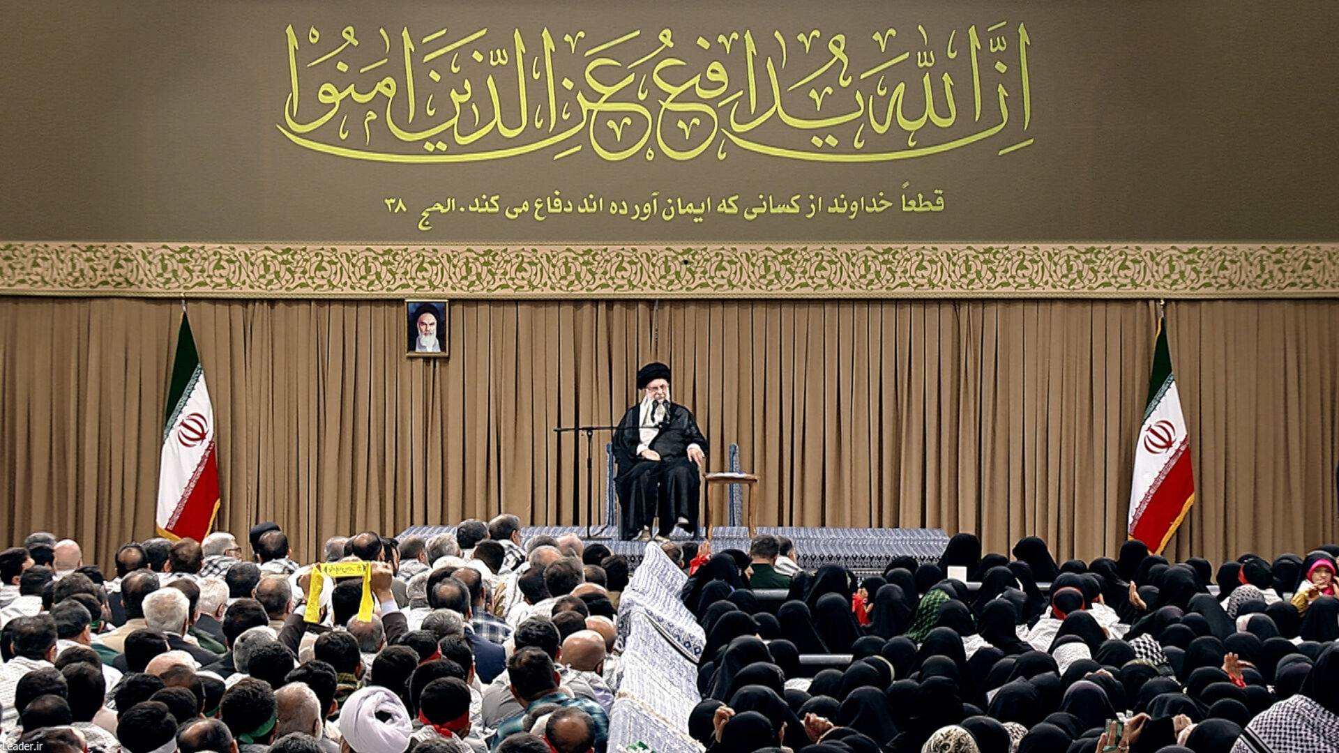خامنئي: النصر النهائي حليف المقاومة في فلسطين