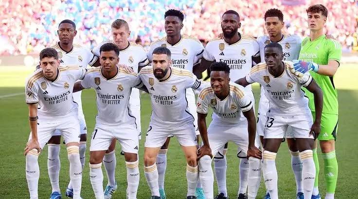 سنة بلا خسارة... ريال مدريد يقترب من رقم قياسي في الليغا