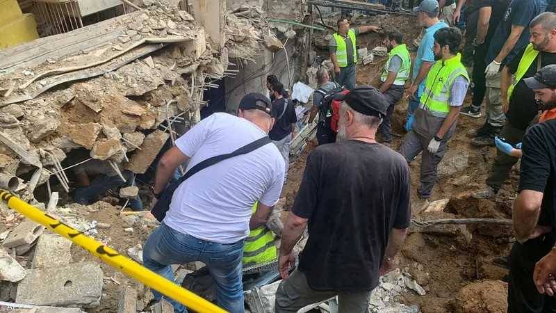 ارتفاع عدد ضحايا العدوان "الإسرائيلي" على الضاحية إلى 51 شهيدًا