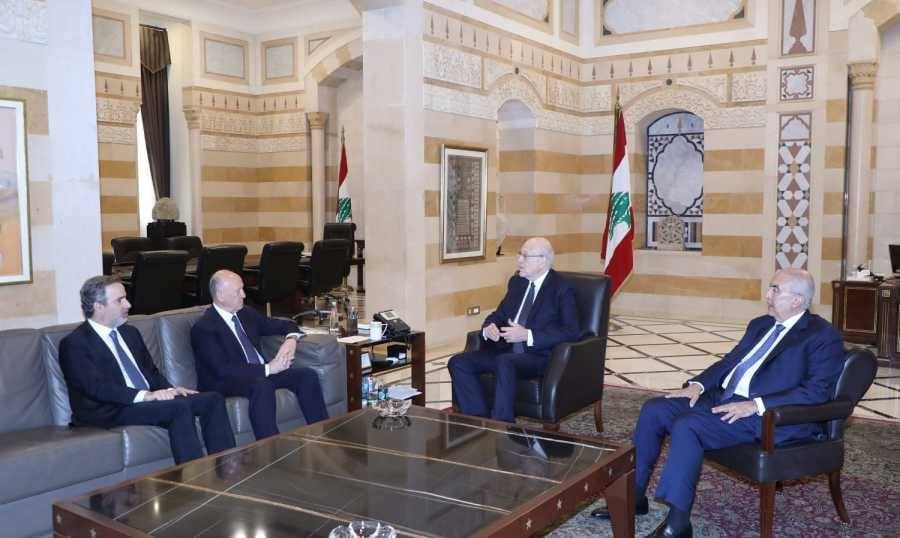 ميقاتي يلتقي باسيل وزيري الشؤون والعمل.. "تجدد": لتسترد الحكومة قرار السلم والحرب