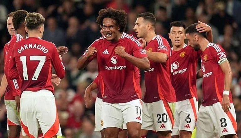 مانشستر يونايتد ينشد الخروج
من كبوته على كتفي بورتو