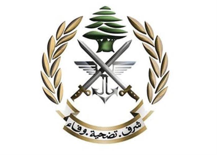 إصابة أحد العسكريين نتيجة اعتداء طائرة مُسيّرة مُعادية
الجيش: قوة تابعة للعدو خرقت الخط الأزرق لمسافة
400 م داخل الأراضي اللبنانية ثم انسحبت بعد مدة قصيرة