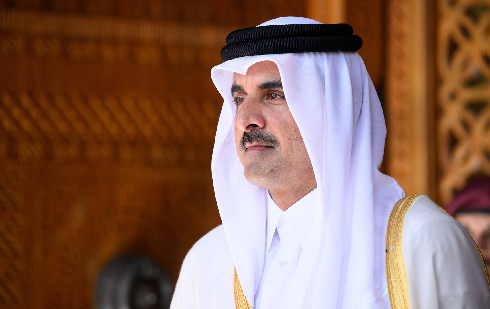 امير دولة قطر يوجه بارسال مساعدات طبية واغاثية عاجلة للبنانيين