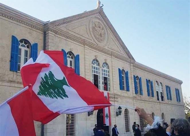 الكنيسة على خط الأزمة والحرب... دعم إنساني لا محدود... وتمايز سياسي