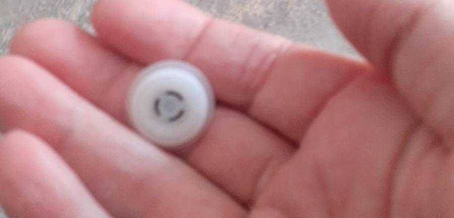 "امن الدولة" تتفقد جهازا

صغيرا داخل أكياس بن